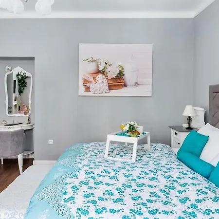 Bluestar Close To The Bacvice 斯普利特