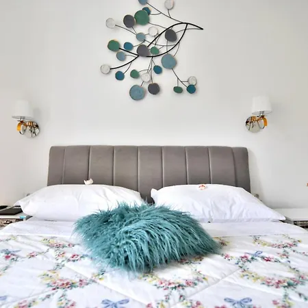 Apartman Bluestar Close To The Bacvice