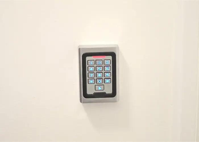 Bluestar Close To The Bacvice Apartmán *