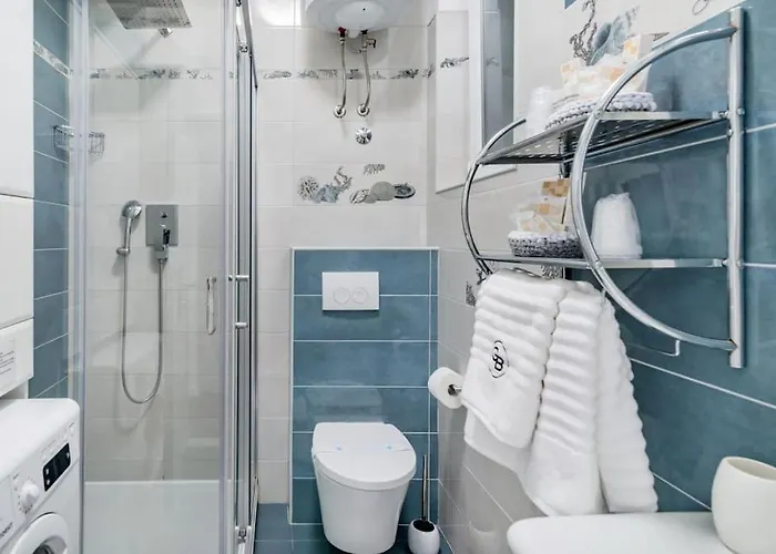 Bluestar Close To The Bacvice